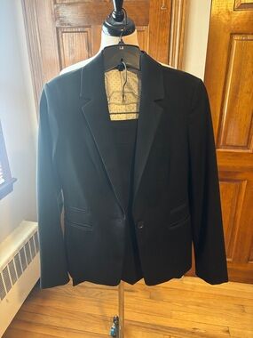 Express Black Skirt Set - Classic Black Blazer and Skirt